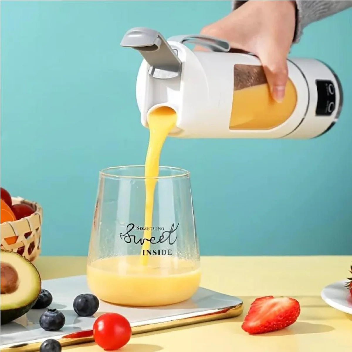 JuicyBlend™ - Portable Blender
